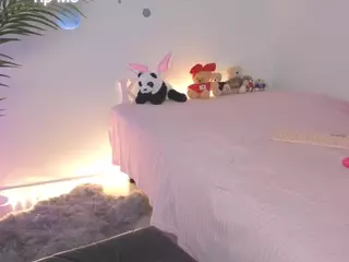 kris-kiskis's Live Sex Cam Show