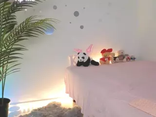 kris-kiskis's Live Sex Cam Show