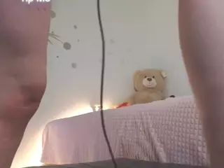 kris-kiskis's Live Sex Cam Show