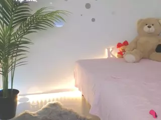 kris-kiskis's Live Sex Cam Show