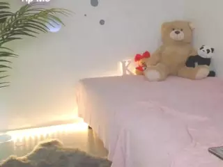 kris-kiskis's Live Sex Cam Show