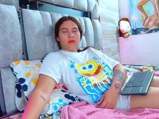  ladyagatha chat room