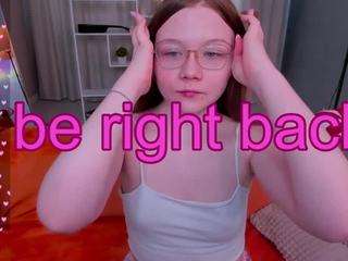 luv-tessa's CamSoda show and profile