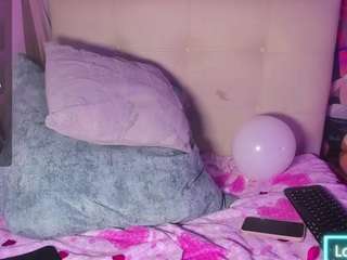 racheelx's CamSoda show and profile