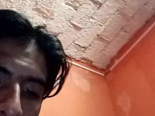 ulisesbanana Live Webcam on CamSoda