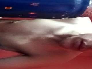 ulisesbanana Live Webcam on CamSoda