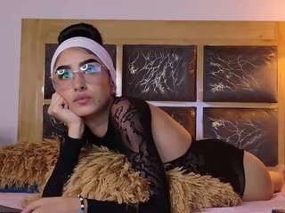 alana-111