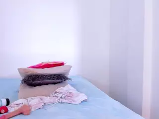alana-111's Live Sex Cam Show