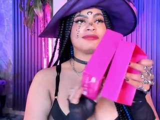April-Kershaw on CamSoda