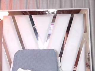 Ava777