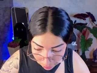 Chiaraa-Fiore live webcam show