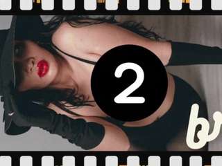 lucyyliiu Live Webcam on CamSoda