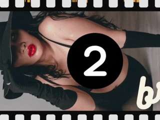 lucyyliiu Striptease live webcam