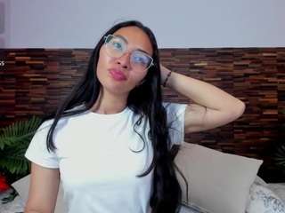 Live stream of lucyyliiu