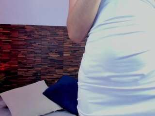 Lucy Liiu live webcam show