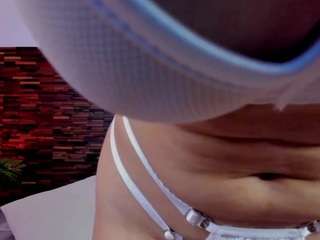 Lucy Liiu live webcam show