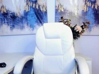 lucyyliiu