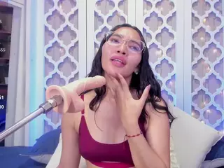 Lucy Liiu's Live Sex Cam Show
