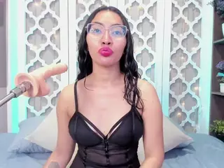 Lucy Liiu's Live Sex Cam Show