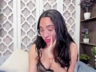 Lucy Liiu's Live Sex Cam Show