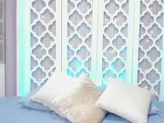 Lucy Liiu's Live Sex Cam Show
