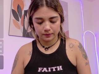 natashaa-black