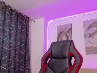 natashaa-black live webcam show