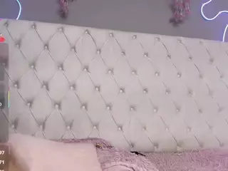 natashaa-black's Live Sex Cam Show