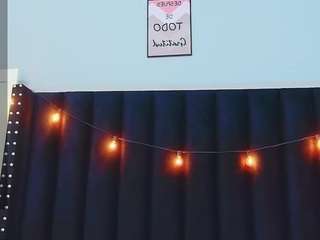 redhotraven Live Webcam on CamSoda