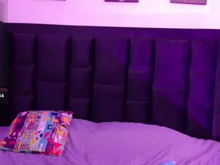 RedHotRaven's Live Sex Cam Show