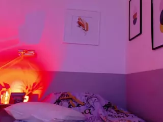 RedHotRaven's Live Sex Cam Show