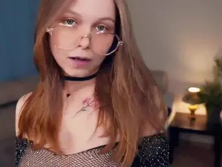 Elwyna's Live Sex Cam Show