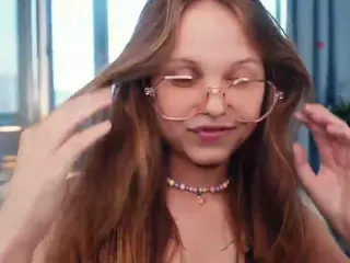 Elwyna's Live Sex Cam Show