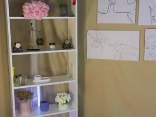 LorettaAsp's Live Sex Cam Show