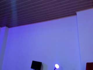 pretty-johnson Live Webcam on CamSoda