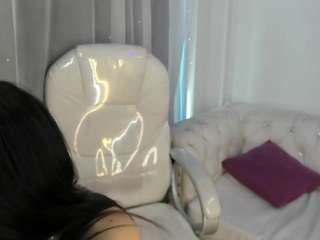  pretty-johnson chat room