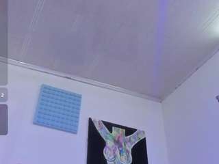 pretty-johnson webcam