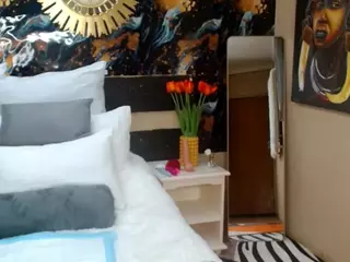 SexyNatashaxoxo's Live Sex Cam Show