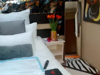 SexyNatashaxoxo's Live Sex Cam Show
