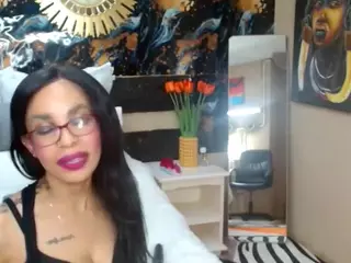 SexyNatashaxoxo's Live Sex Cam Show