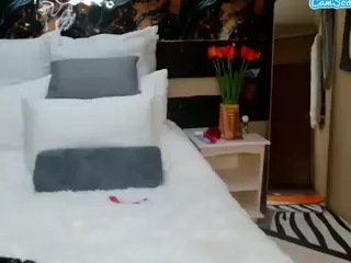 SexyNatashaxoxo's Live Sex Cam Show