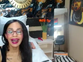 SexyNatashaxoxo's Live Sex Cam Show