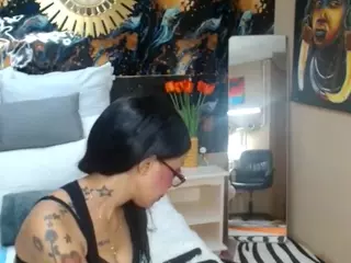 SexyNatashaxoxo's Live Sex Cam Show