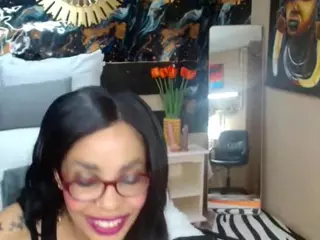 SexyNatashaxoxo's Live Sex Cam Show