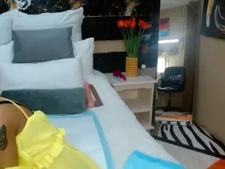 SexyNatashaxoxo's Live Sex Cam Show