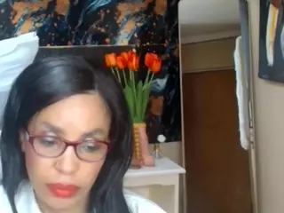SexyNatashaxoxo's Live Sex Cam Show