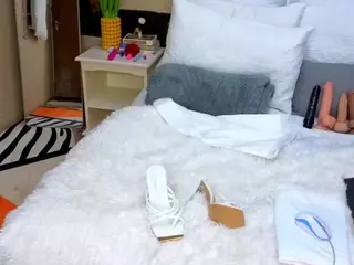 SexyNatashaxoxo's Live Sex Cam Show