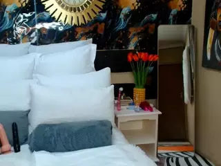 SexyNatashaxoxo's Live Sex Cam Show