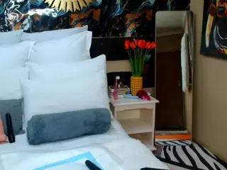 SexyNatashaxoxo's Live Sex Cam Show