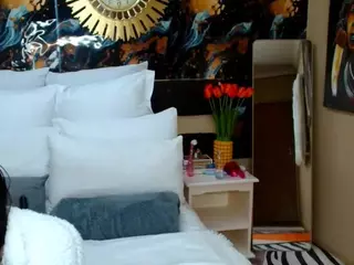 SexyNatashaxoxo's Live Sex Cam Show